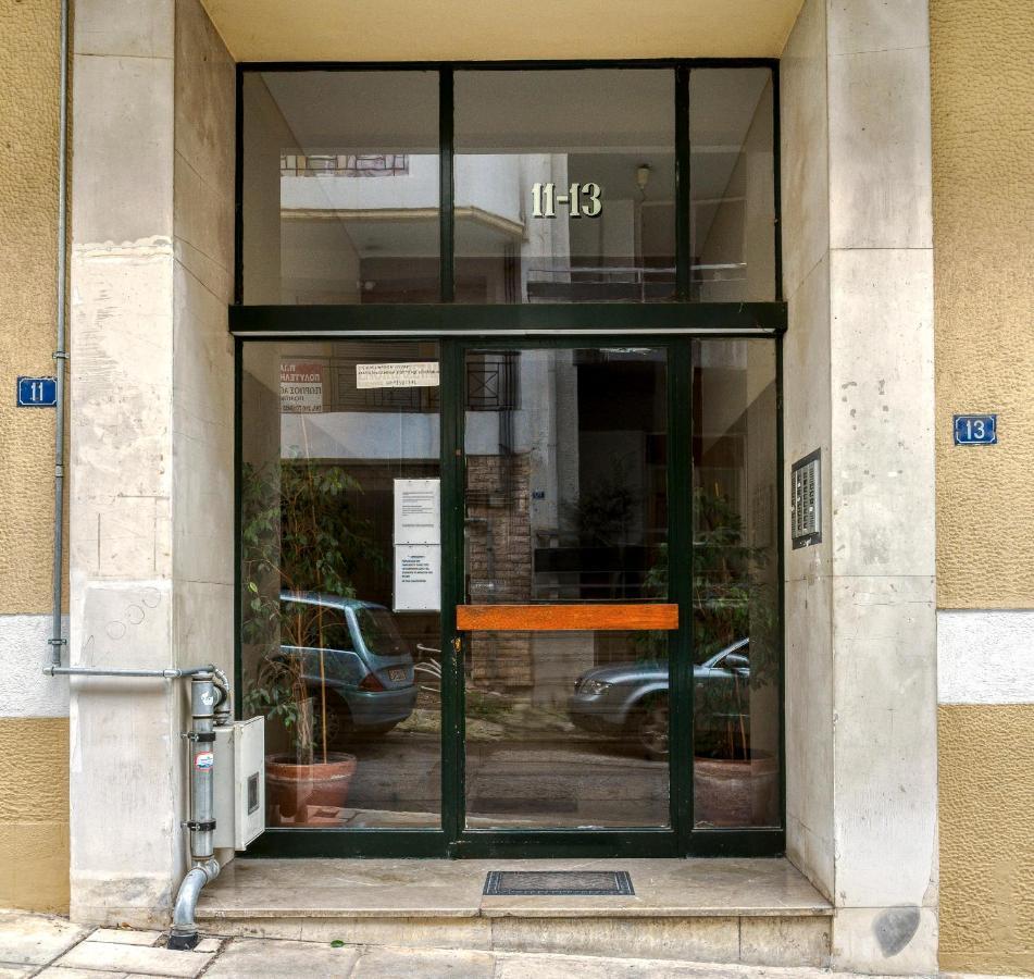 Delightful Stylish Two Bedroom Condo In Hip Area Of Central Αθήνα Εξωτερικό φωτογραφία